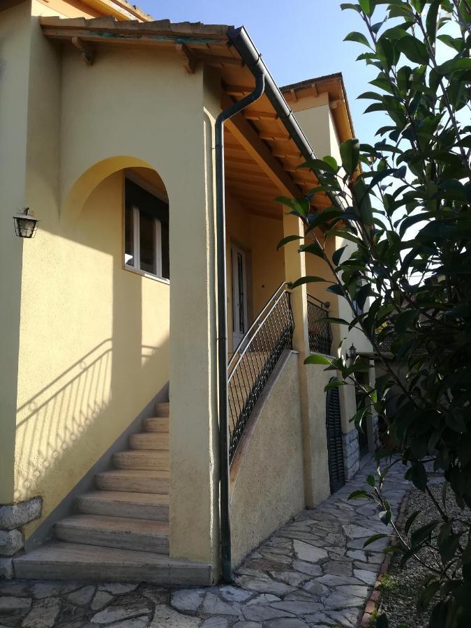 Happy Lucca Casa Vacanze Exteriör bild